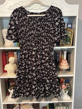 Black Floral Short Sleeve Smocked Dress